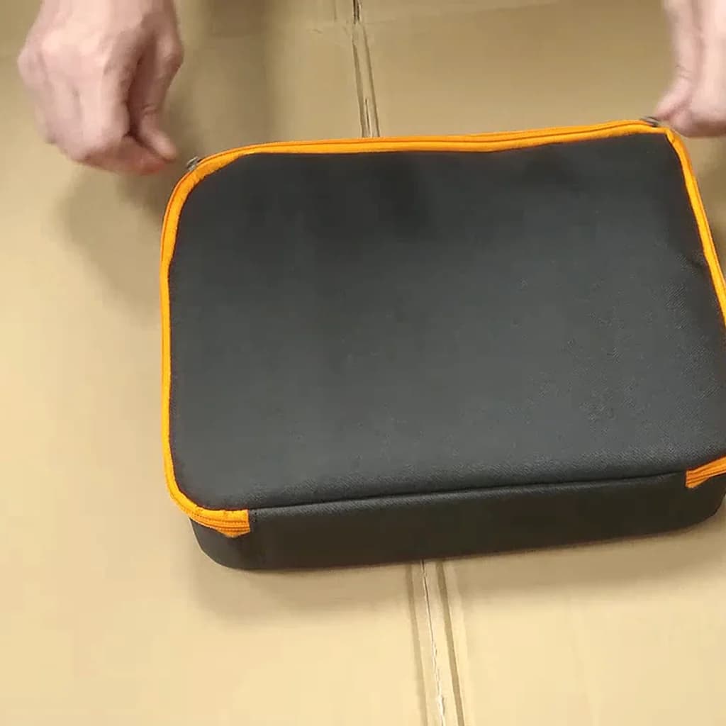 Komplet, jen těžší